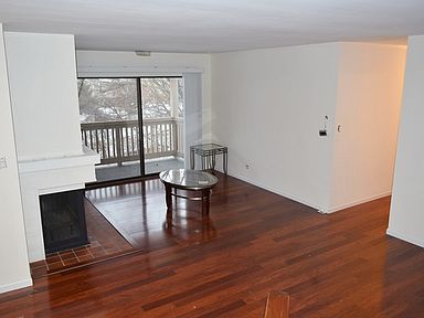 1232 Knottingham Ct APT 2B, Schaumburg, IL 60193 | Zillow