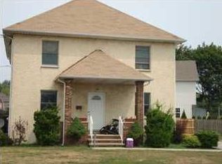 34 Gerard Ave #B, Aberdeen, NJ
