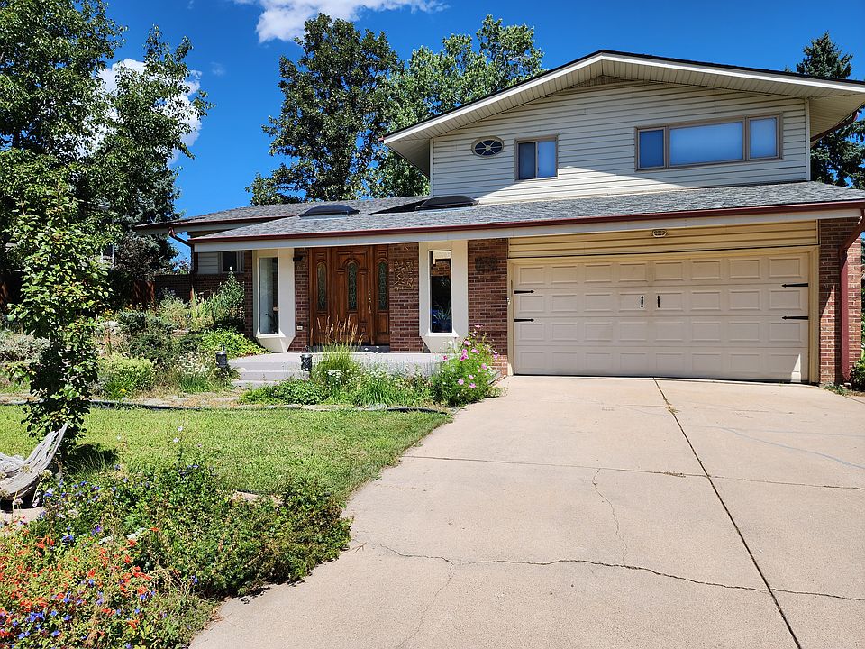 Welcome home - Two car garage, large front deck