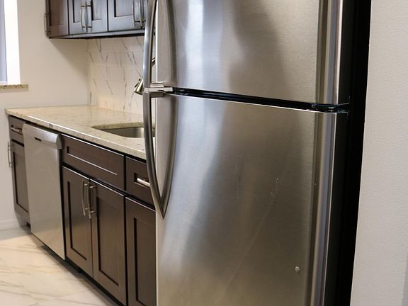 3rd image of 370 S Harrison St APT 104