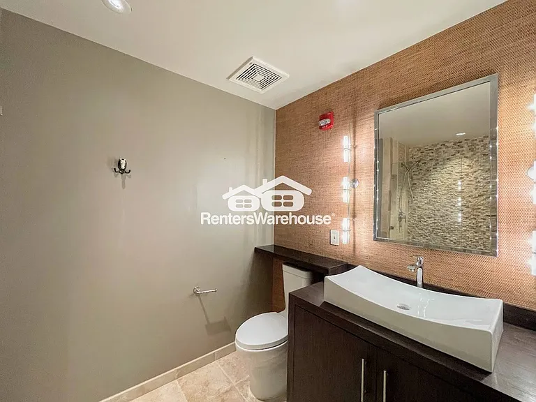 219 Granby St #20 — Photo 17