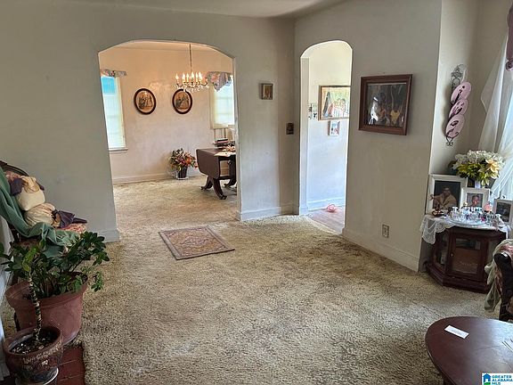 5th image of 2528 24th St W