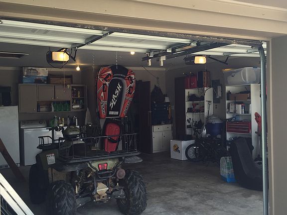3rd image of 3214 Karen Dr