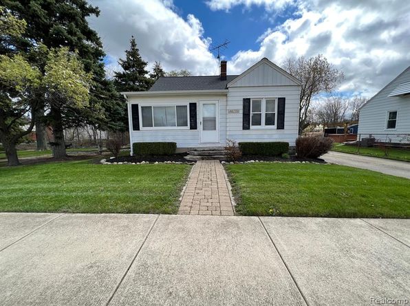 Homes for Sale in Chippewa Valley Schools Zillow