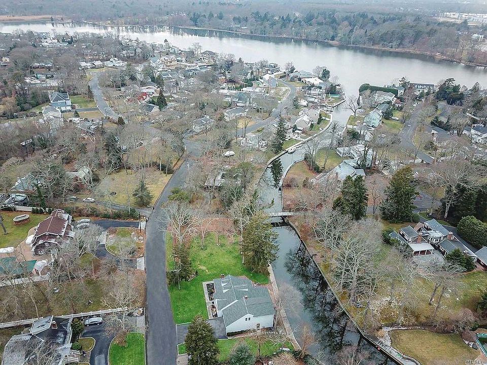 1st image of 81 Shore Dr