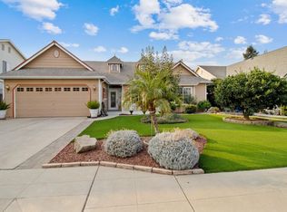 2579 E El Paso Ave, Fresno, CA