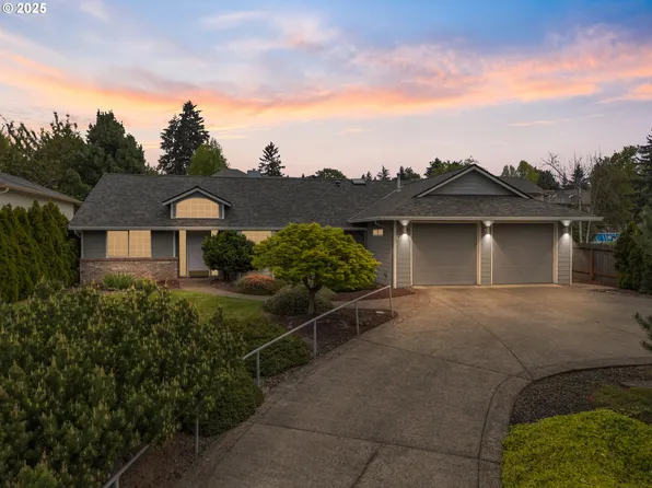 12714 SE 27th St, Vancouver, WA 98683