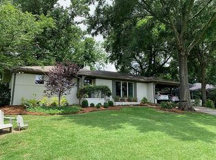 1818 Laurel Rd, Vestavia Hills, AL 35216