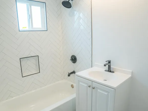 1840 Henderson Ave #3, Long Beach, CA 90806