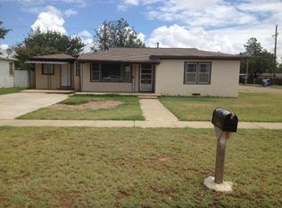 950 S 18th St, Slaton, TX 79364
