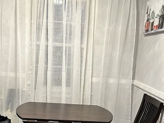 3rd image of 18 Bridge St APT 1P