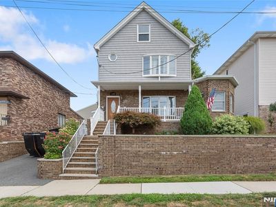 539 Broad St, Carlstadt, NJ, 07072