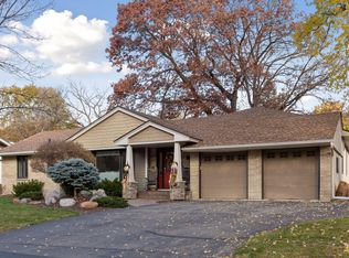 5220 Richwood Dr, Edina, MN 55436