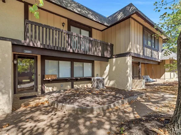 2609 Plantation Point Unit D, Saint Charles, MO 63303