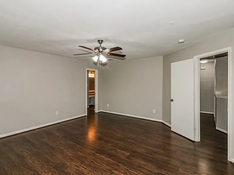 16102 Dawn Marie Ln — Photo 10