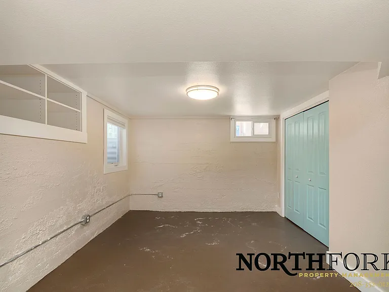 208 N 18th St — Photo 13
