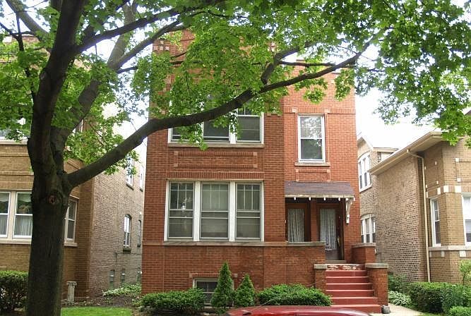1st image of 3628 N Claremont Ave #1