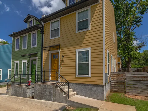 318 E Martin Luther King Blvd, Fayetteville, AR 72701