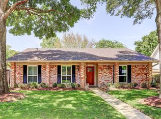 12374 Westella Dr, Houston, TX 77077