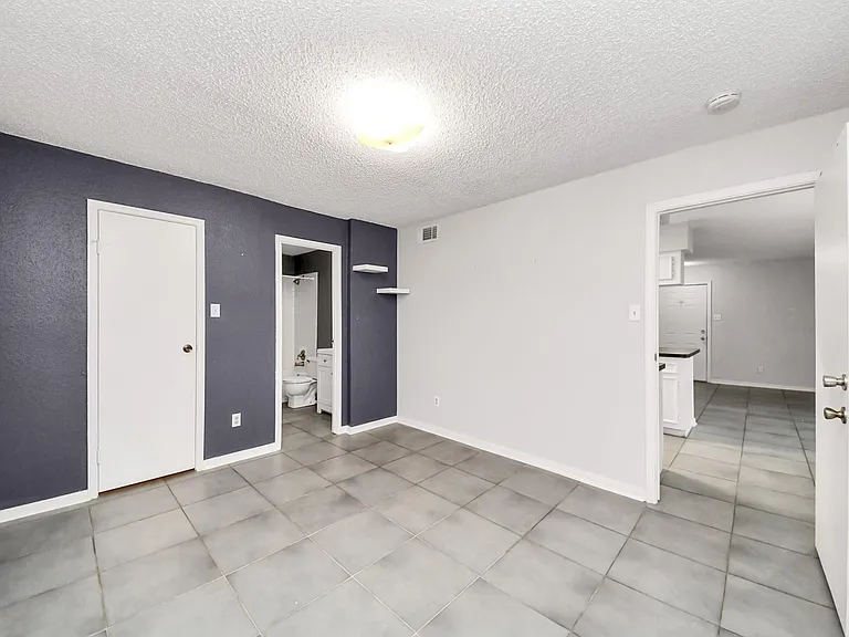 2750 Holly Hall St #911 — Photo 24