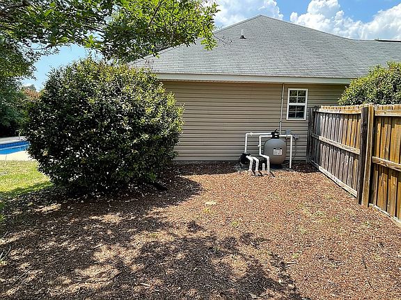 4th image of 953 Watsonia Dr