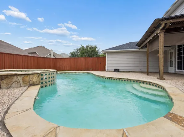 17909 Brent Dr, Dallas, TX 75287