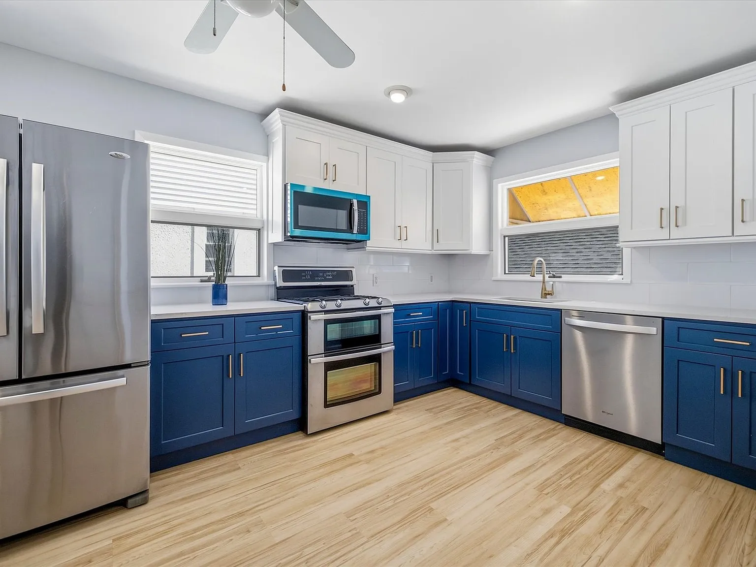 1 bed, $3,100 — Photo 3