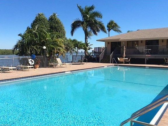 2nd image of 4265 Bay Beach Ln APT 523