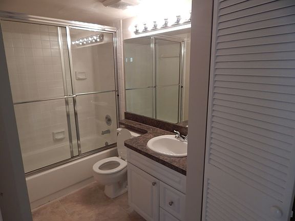 5th image of 14107 Glenmoor Dr