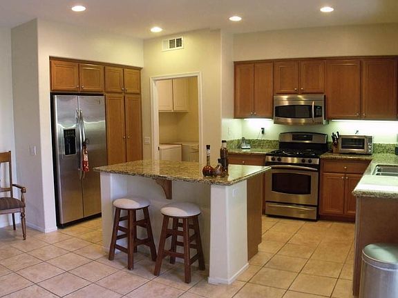 5th image of 24052 Cottage Circle Dr