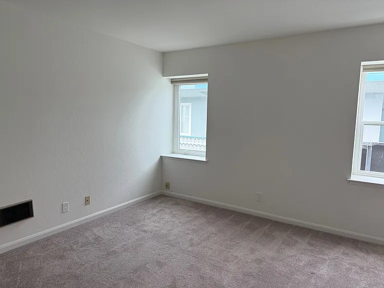 1225 Oak Grove Ave #2 — Photo 18