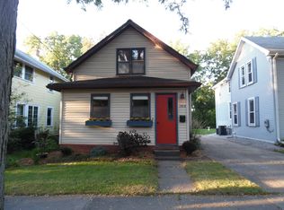 2818 Union St, Madison, WI 53704
