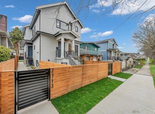 2713 Cheyenne Ave, Vancouver, BC