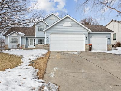 2571 Nemitz Ave E, Maplewood, MN, 55119