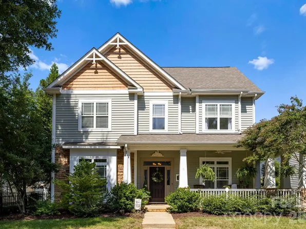 4002 Ladys Secret Dr, Indian Trail, NC 28079