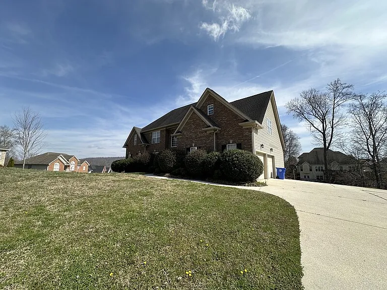 5511 Ginkgo Rd — Photo 44