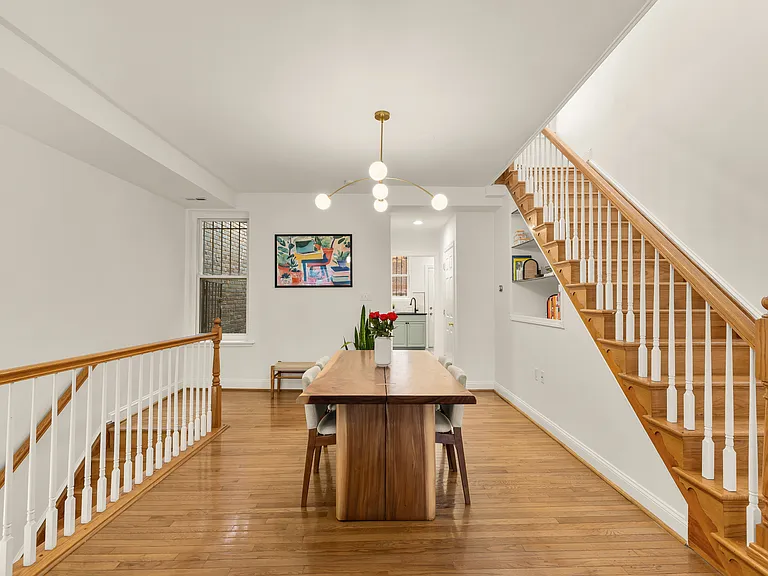 1017 Monroe St NW — Photo 8