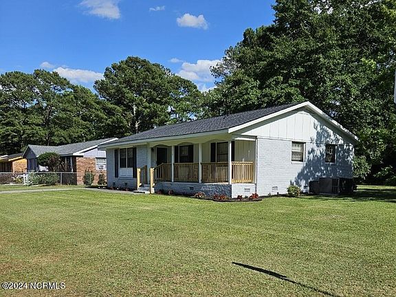 3rd image of 112 Holliday Court