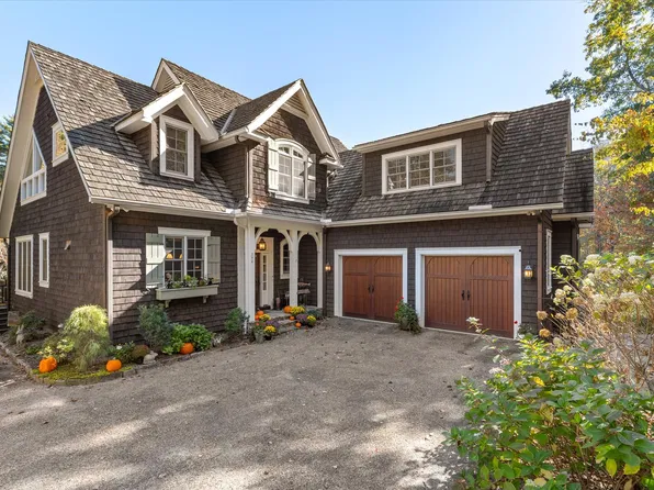 350 Rockhouse Falls Lane, Sapphire, NC 28774