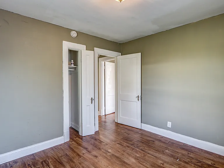 2021 Rose Ln — Photo 5