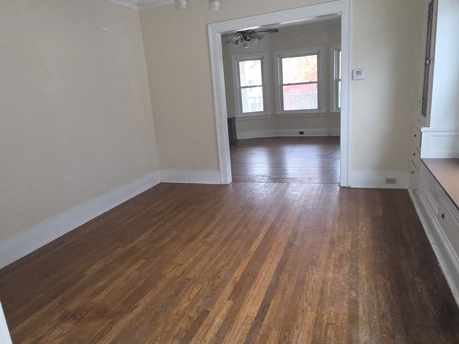 2 bed, 1100 sqft, $1,500 — Photo 4