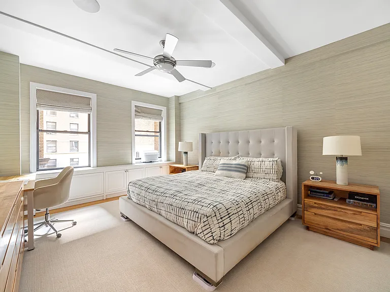 300 Riverside Dr #3GH — Photo 7
