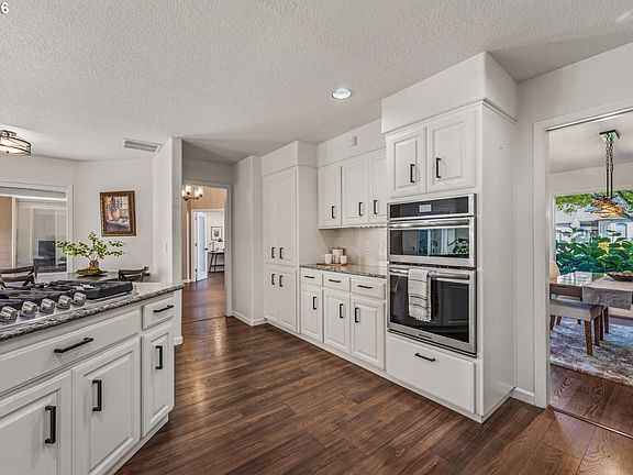 5th image of 10864 SW Hunt Ct