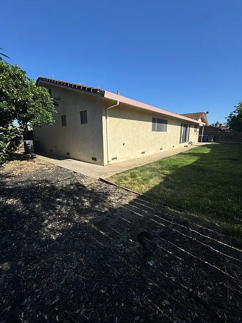 Building Photo - 2505 Crowell Rd