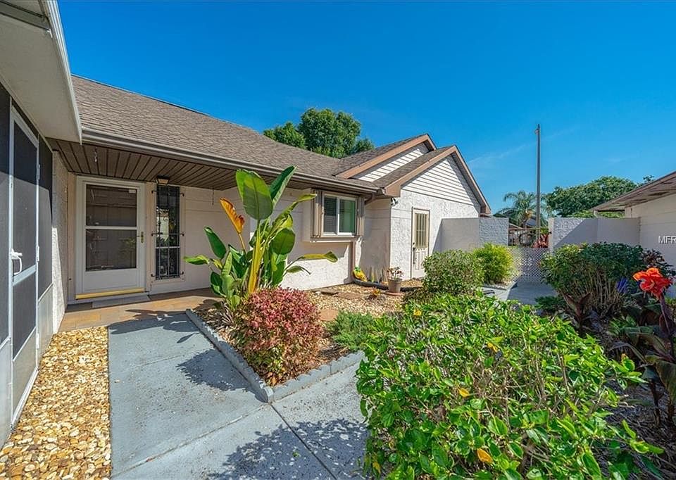 1st image of 10817 Venice Cir