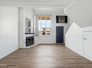 4240 N LONGVIEW Avenue #9, Phoenix, AZ 85014