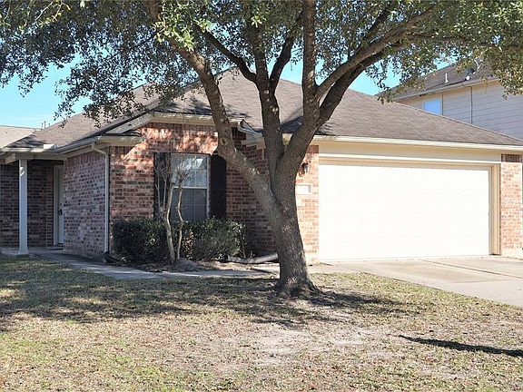 3rd image of 17806 Seco Creek Ln