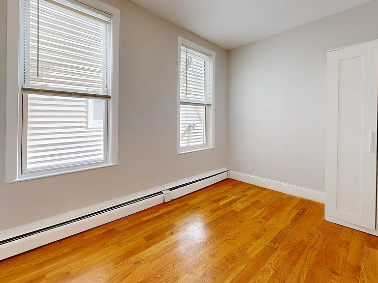 205 Chelsea St #3 — Photo 24