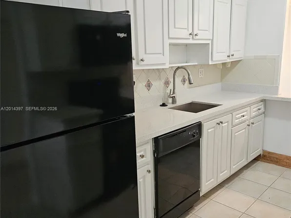 3070 NW 48th Ter APT 104, Fort Lauderdale, FL 33313