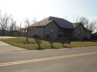 1045 Walker Rd, Follansbee, WV 26037